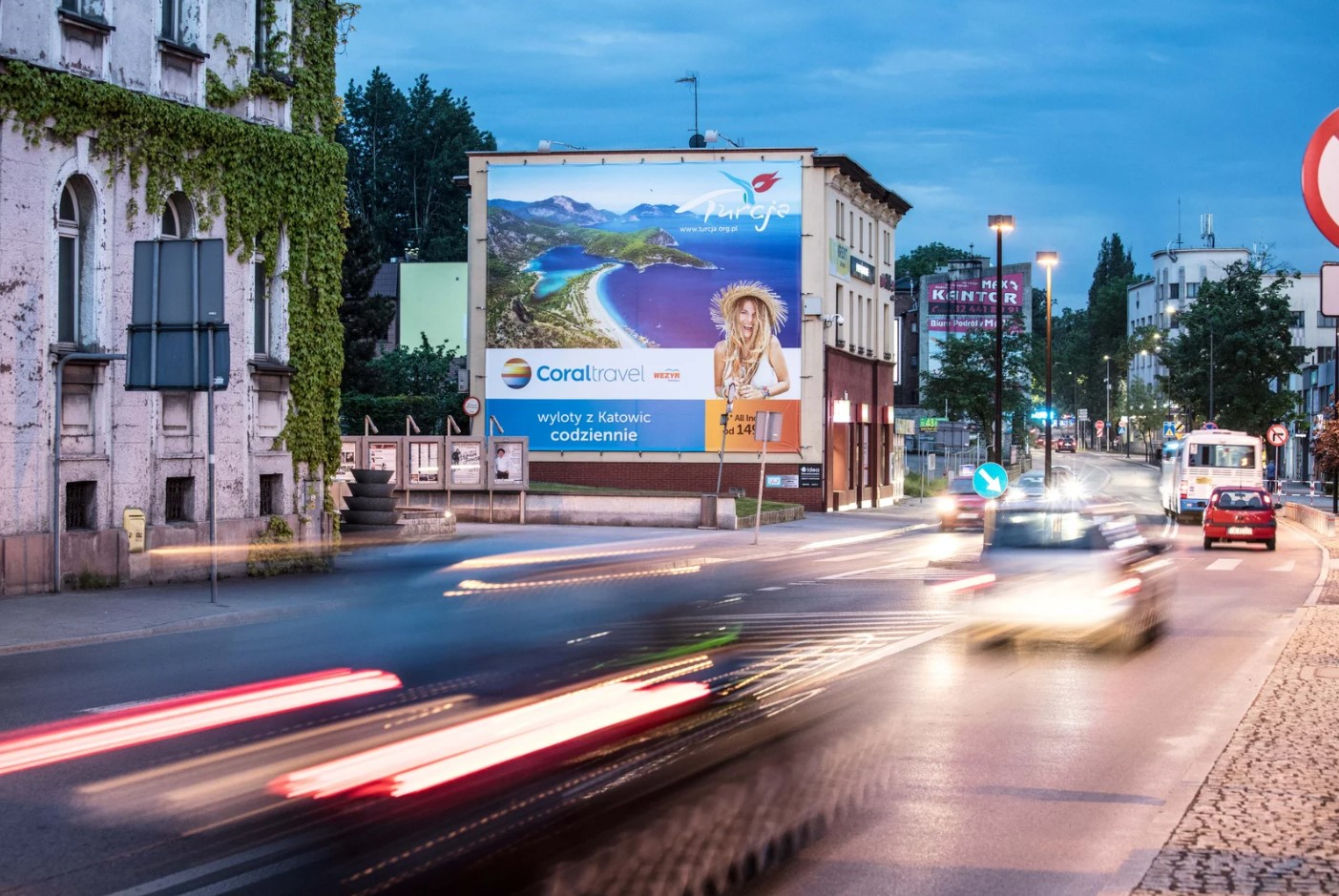 Billboardy Białystok | Lokalizacje, cennik reklamy, planowanie kampanii Ściana wielkoformatowa